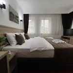 Affittacamere Nacional Free Parking 4*