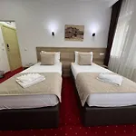 Nacional Free Parking Affittacamere 4*