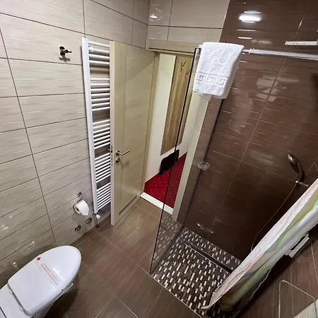 Nacional Free Parking 4*