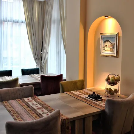 Nacional Free Parking